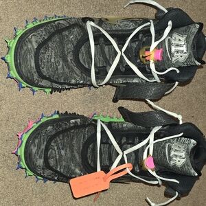 Nike Air Force 1 Mid x Off-White
Black